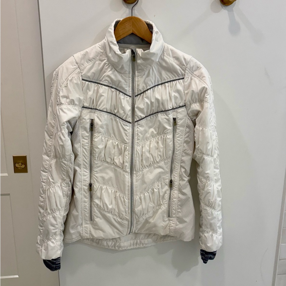 lululemon athletica White Quilted Zip-Up Lightweight Jacket